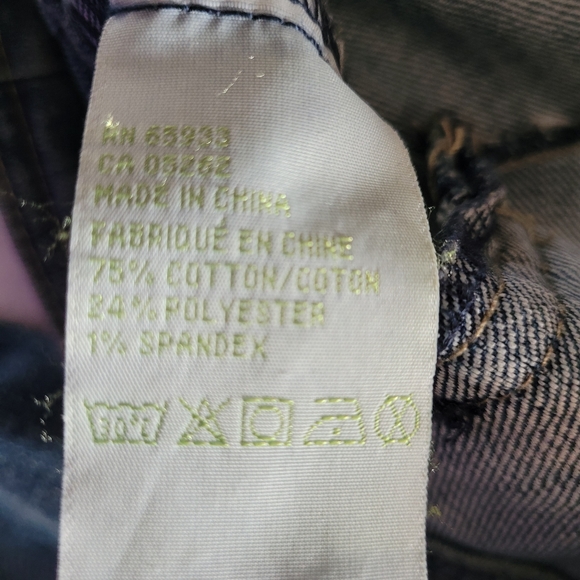 Point Zero womans denim jacket. Size small. - Picture 6 of 7